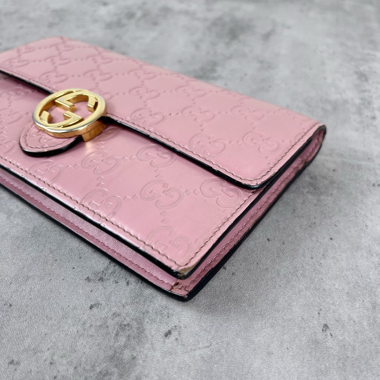 Gucci Pink