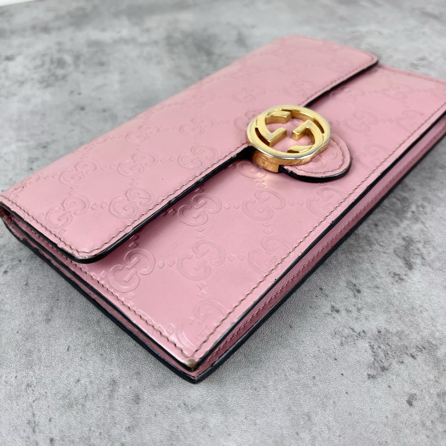 Gucci Pink