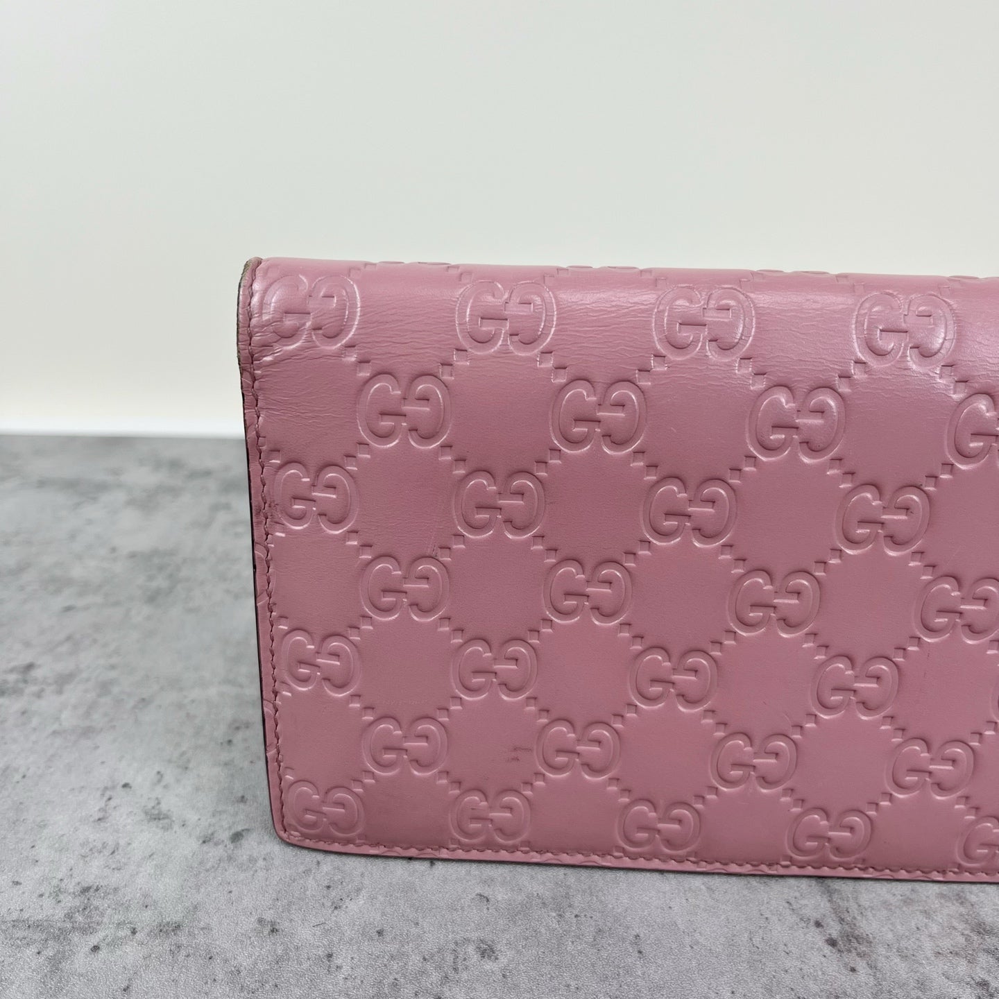 Gucci Pink