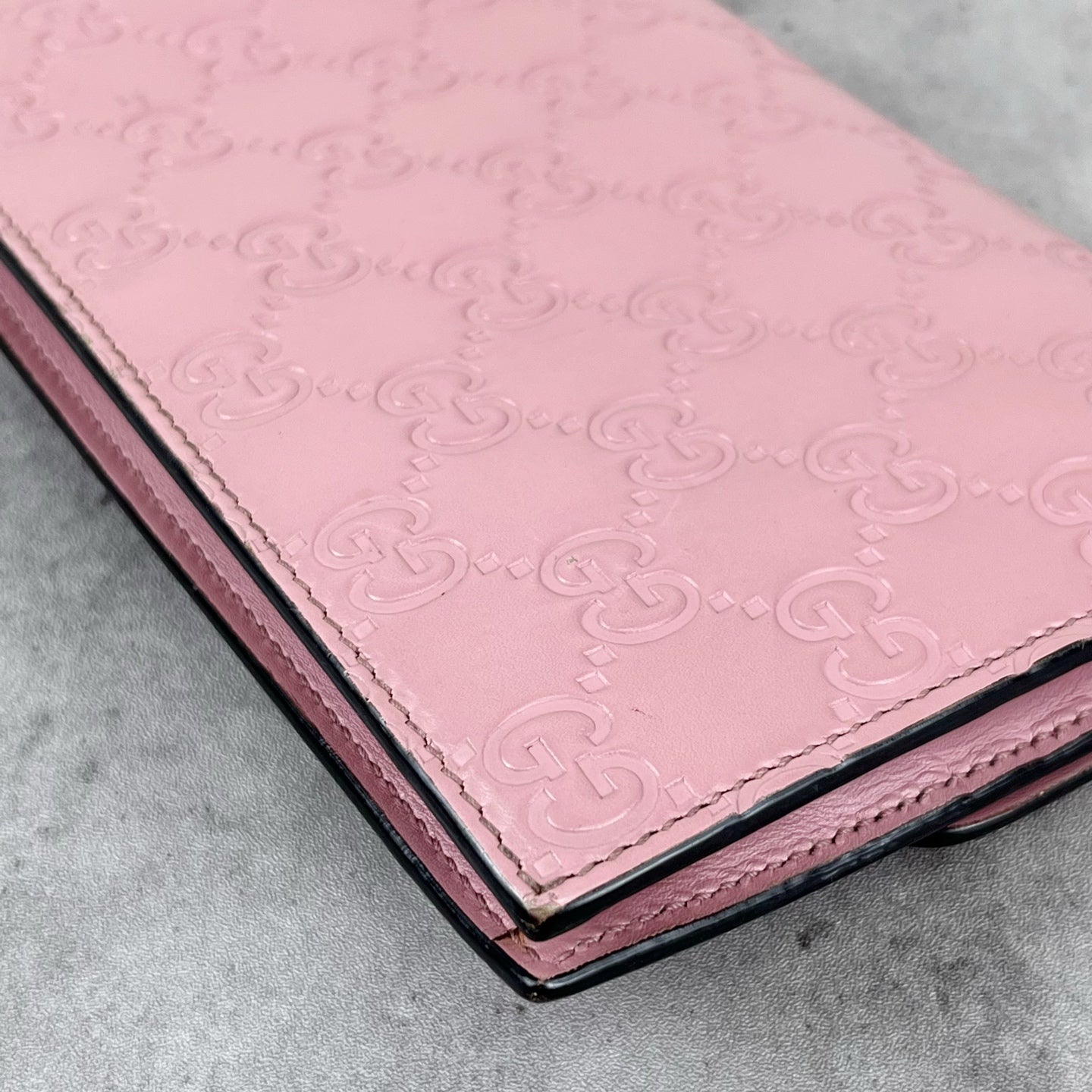 Gucci Pink