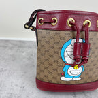 Gucci 647801-2T0AG-8580