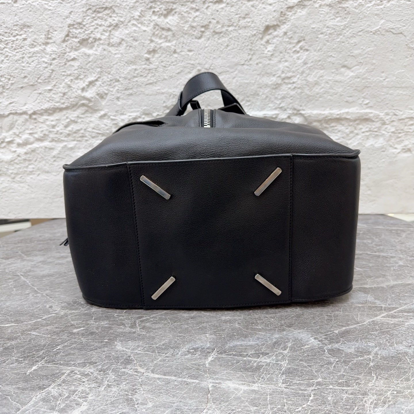 Loewe Black