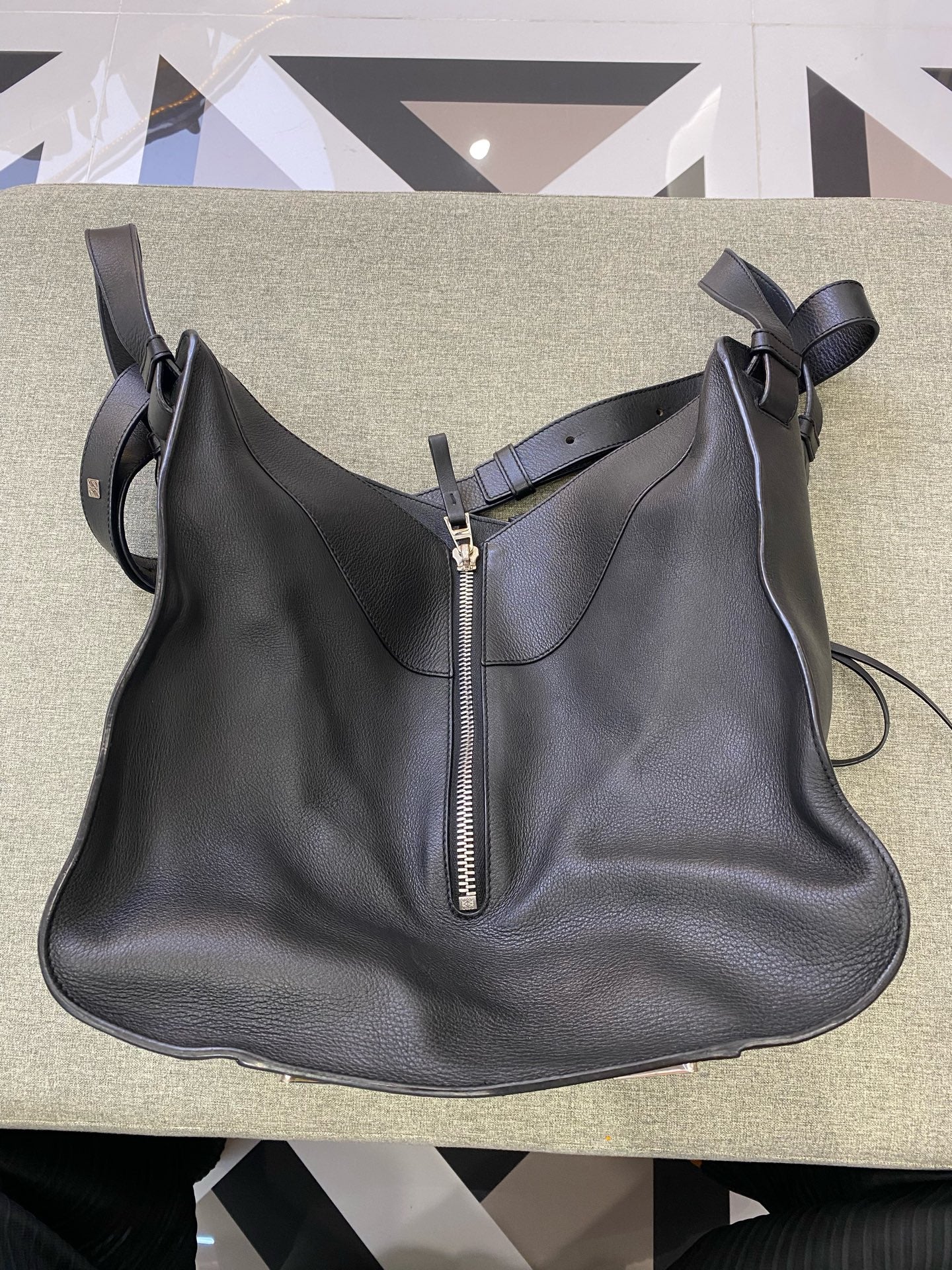 Loewe Black