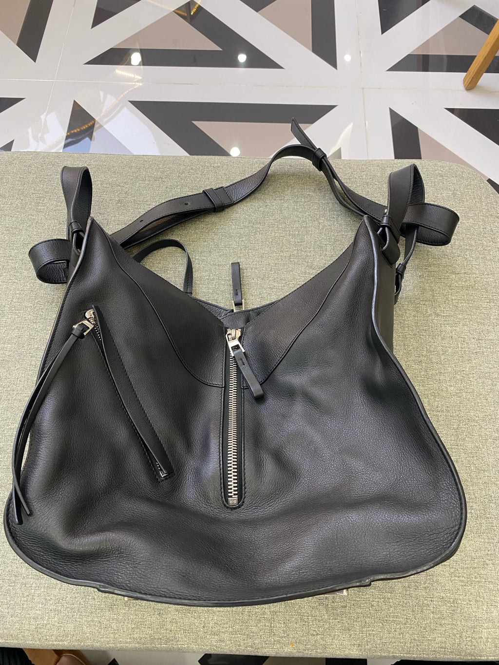 Loewe Black