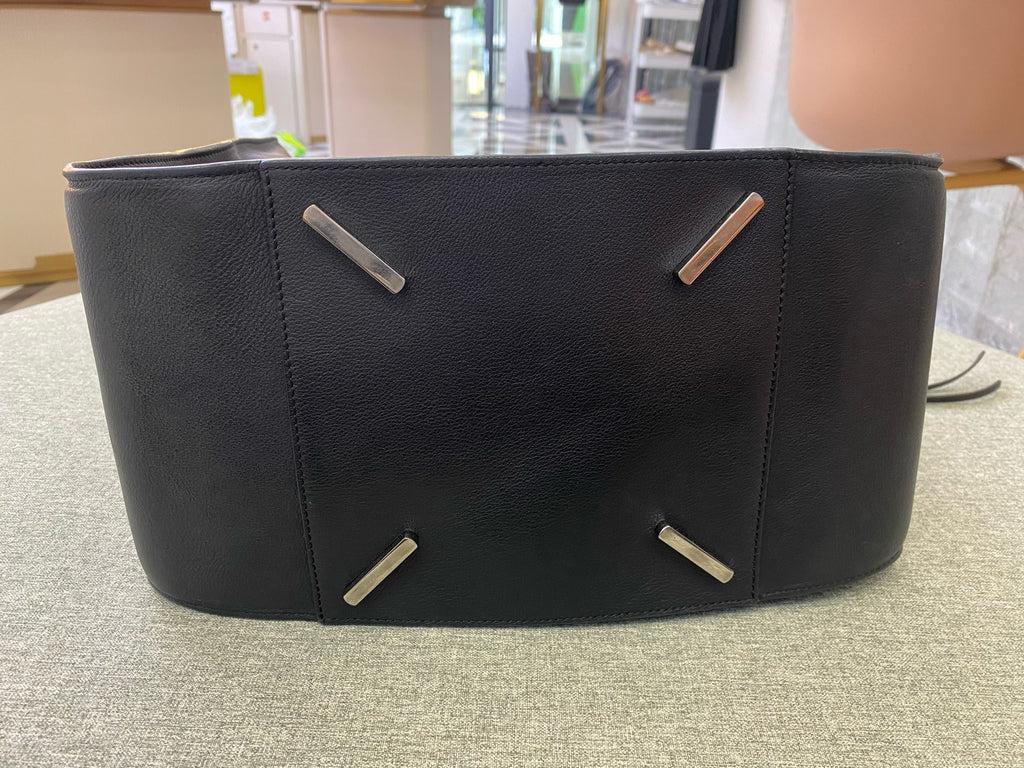 Loewe Black