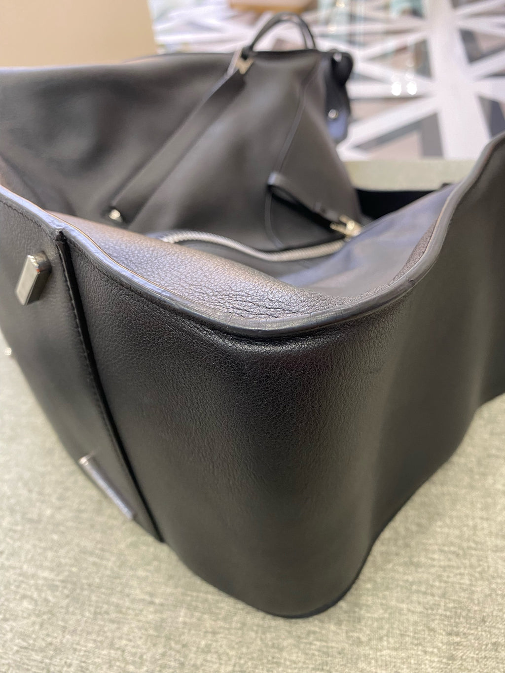 Loewe Black
