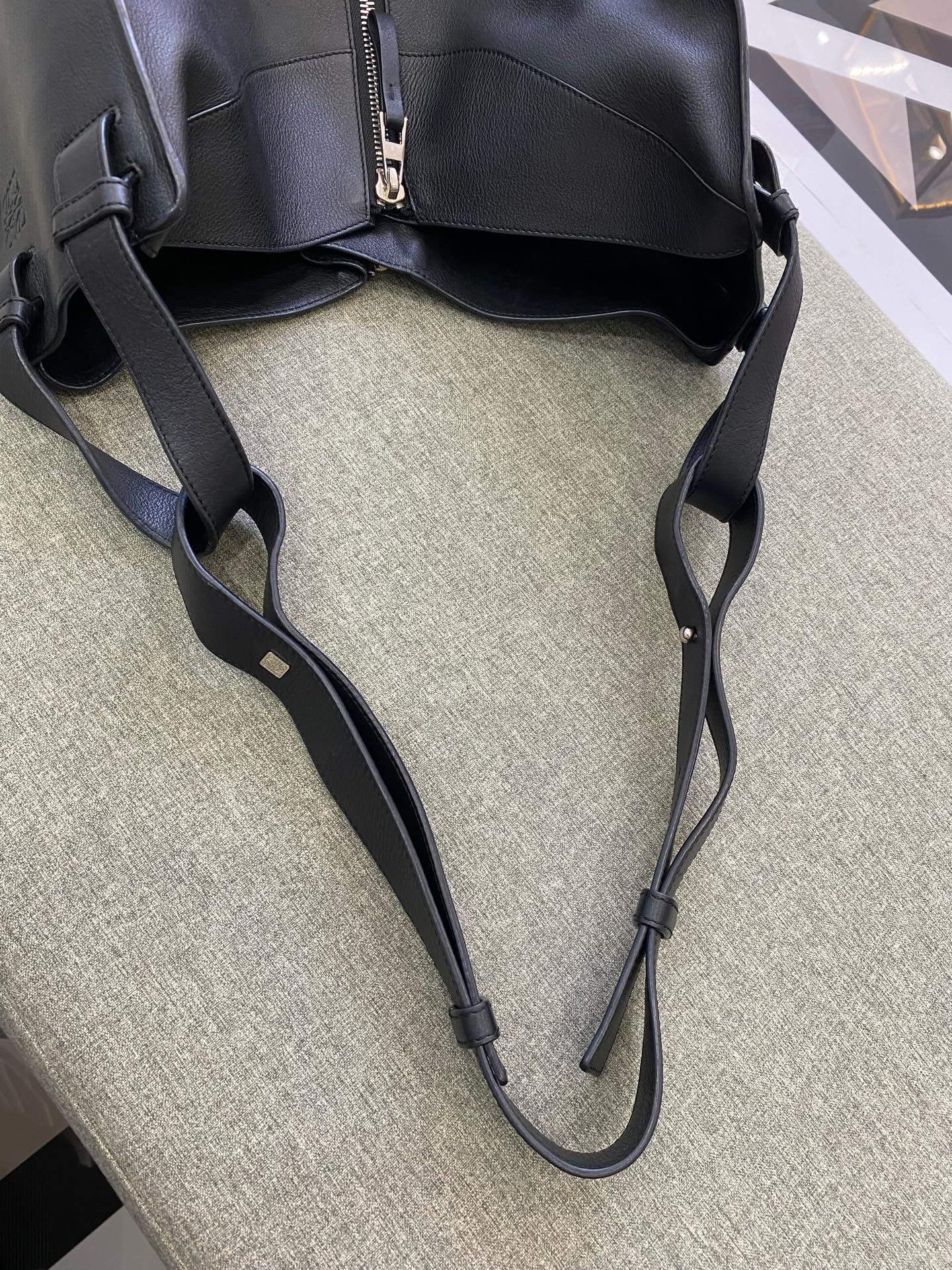Loewe Black