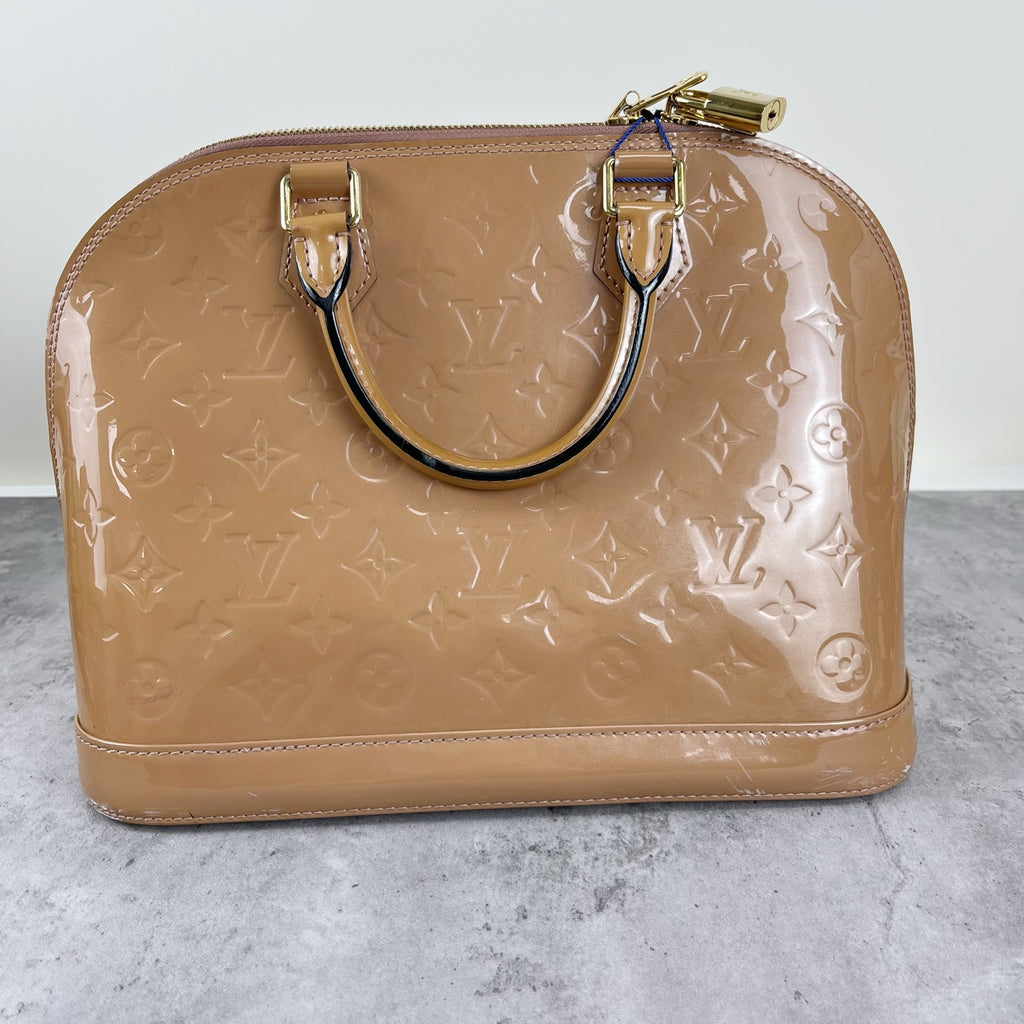 Louis Vuitton M50563