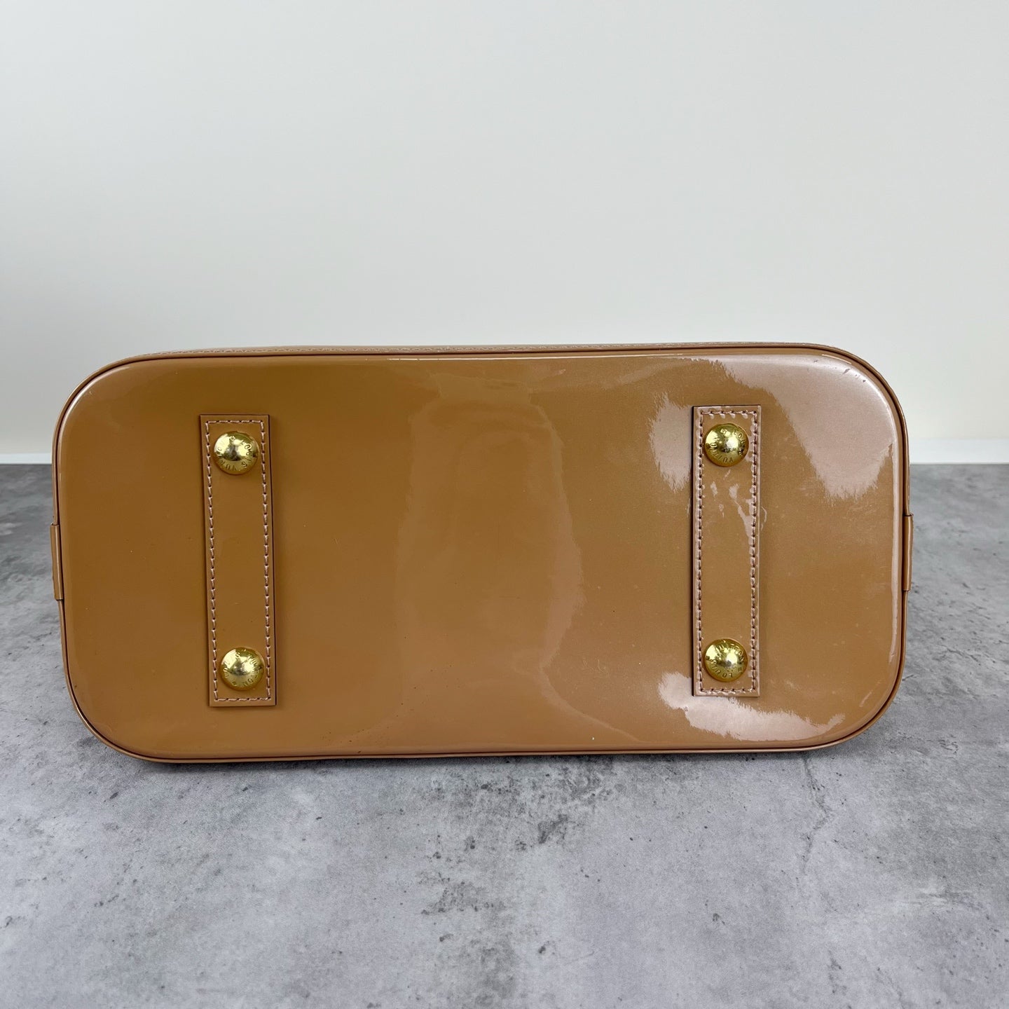 Louis Vuitton M50563