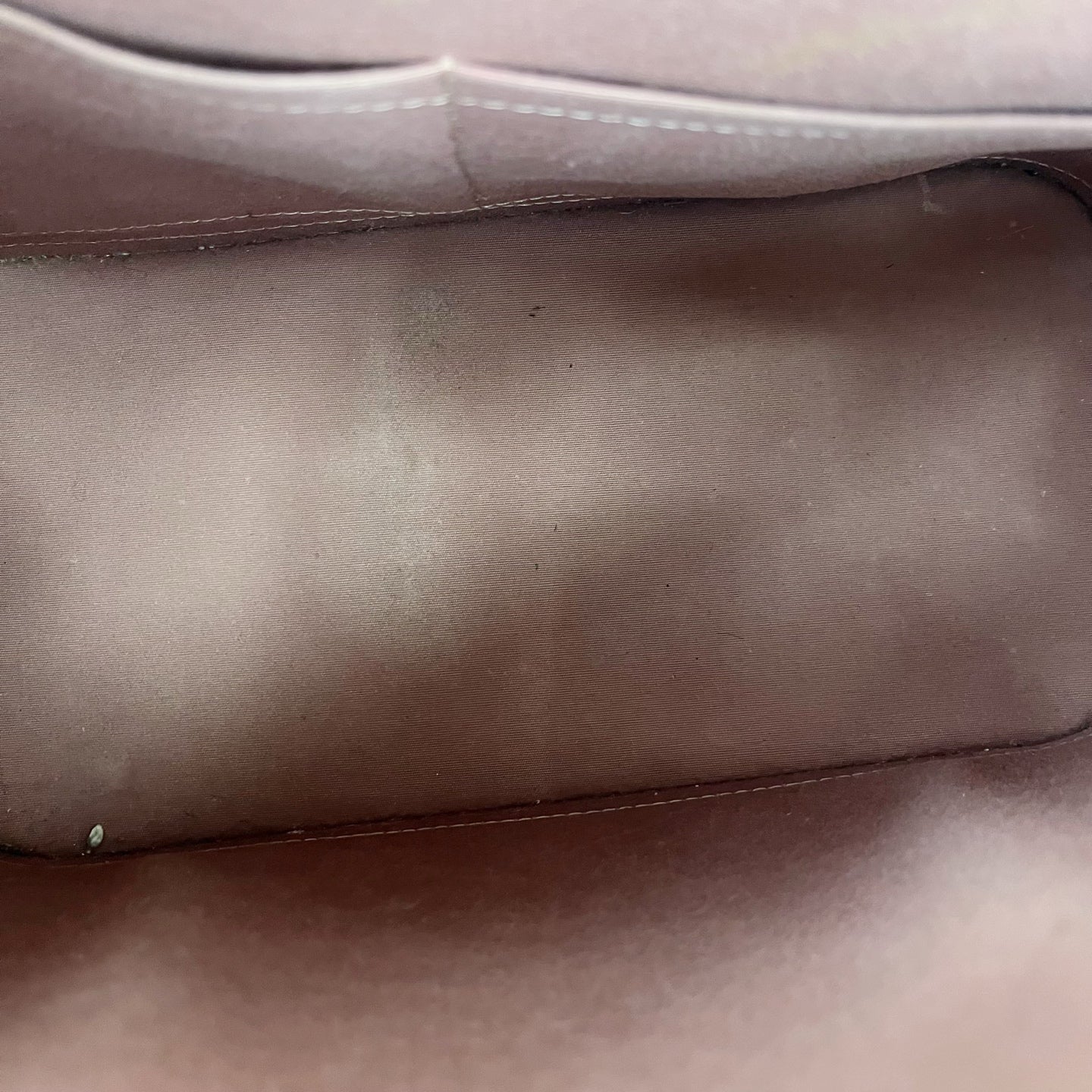 Louis Vuitton M50563