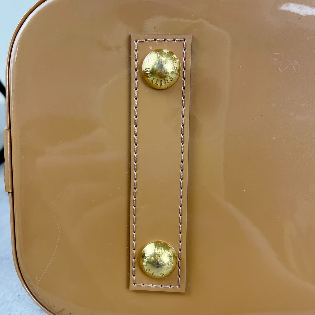 Louis Vuitton M50563