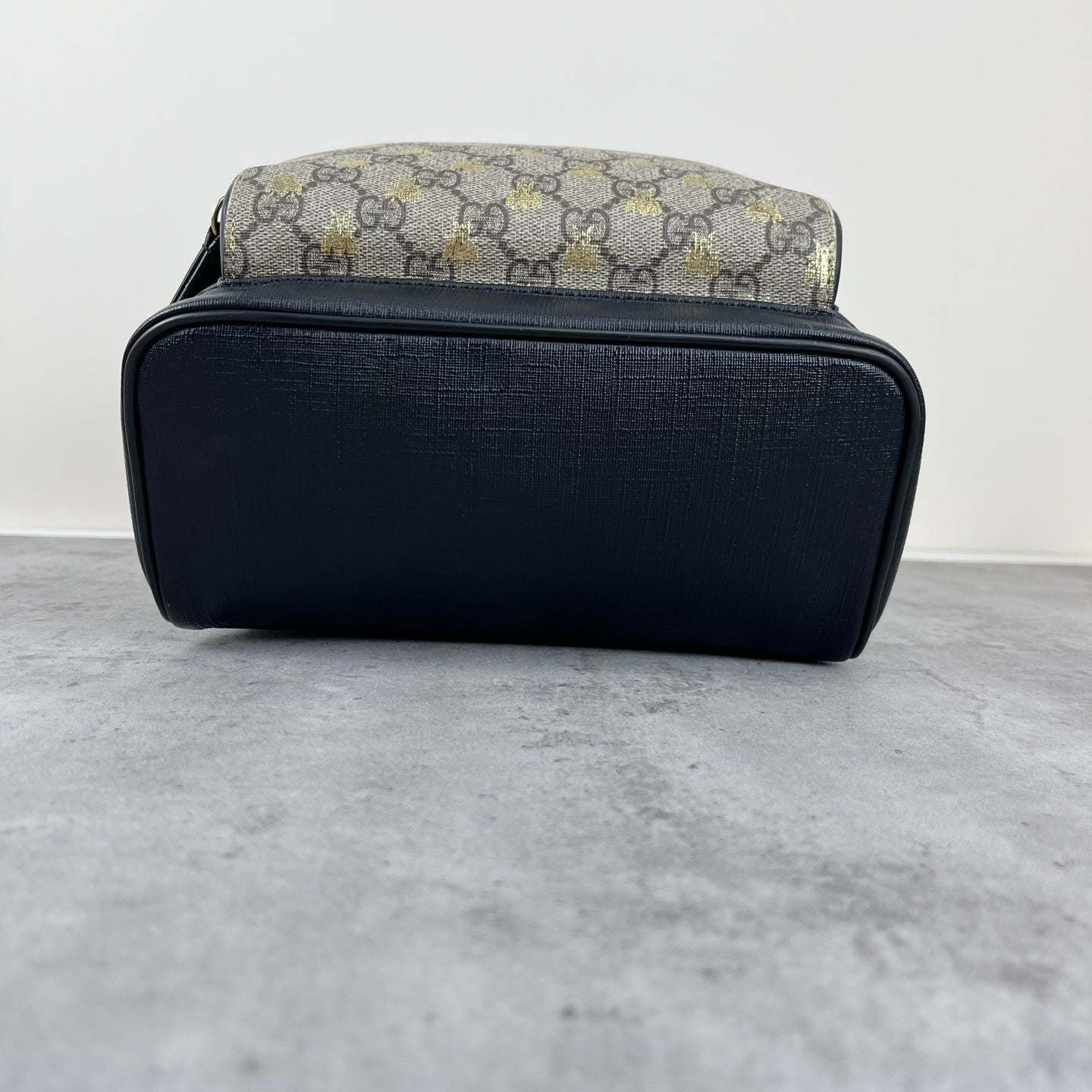 Gucci Backpack 4270429N0AG8319