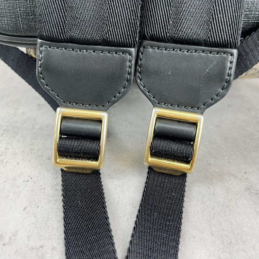 Gucci Backpack 4270429N0AG8319