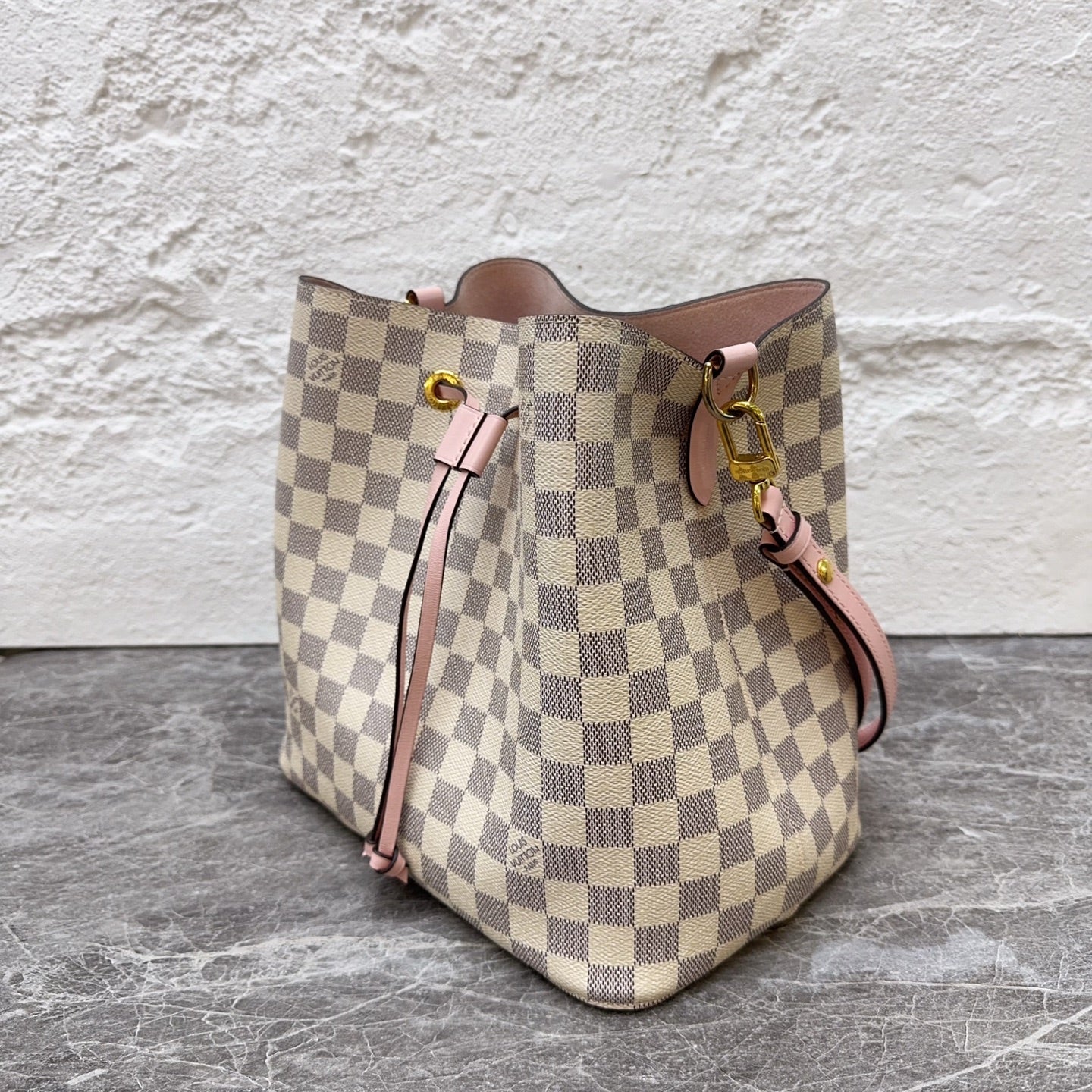 Louis Vuitton White Bucket & Drawstring Bag