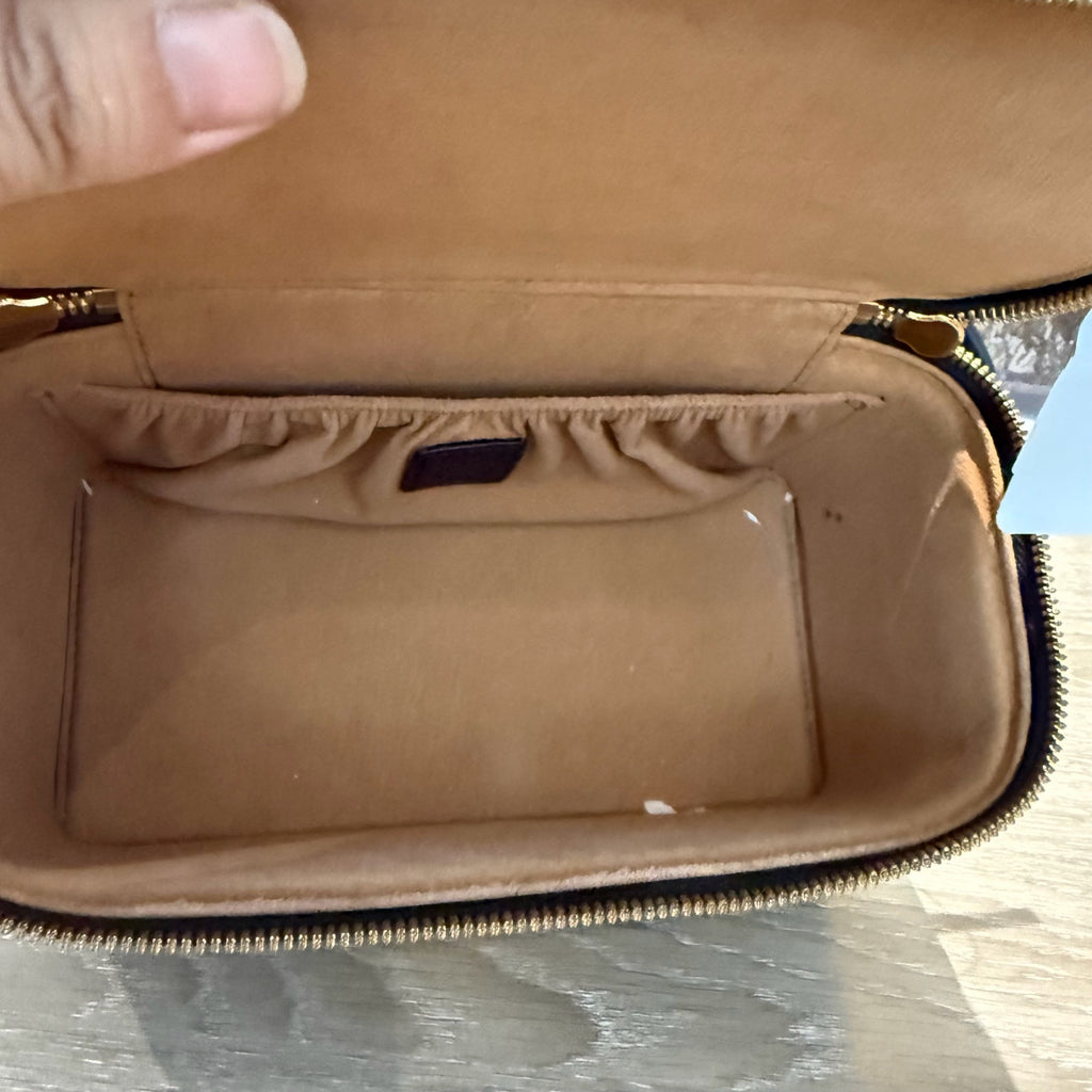 MCM Black