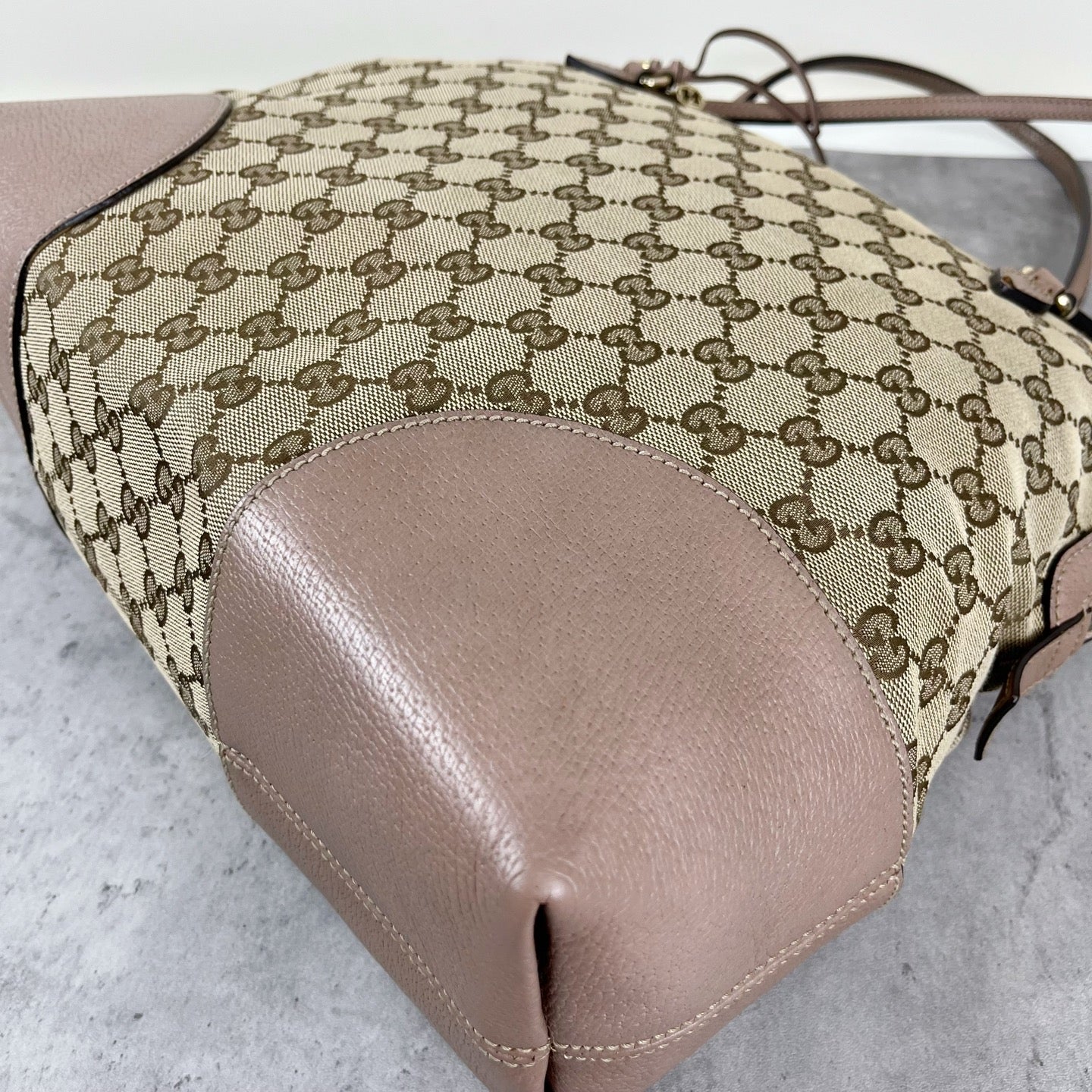 Gucci Canvas Pink Tote 323673-KH1BG-8866