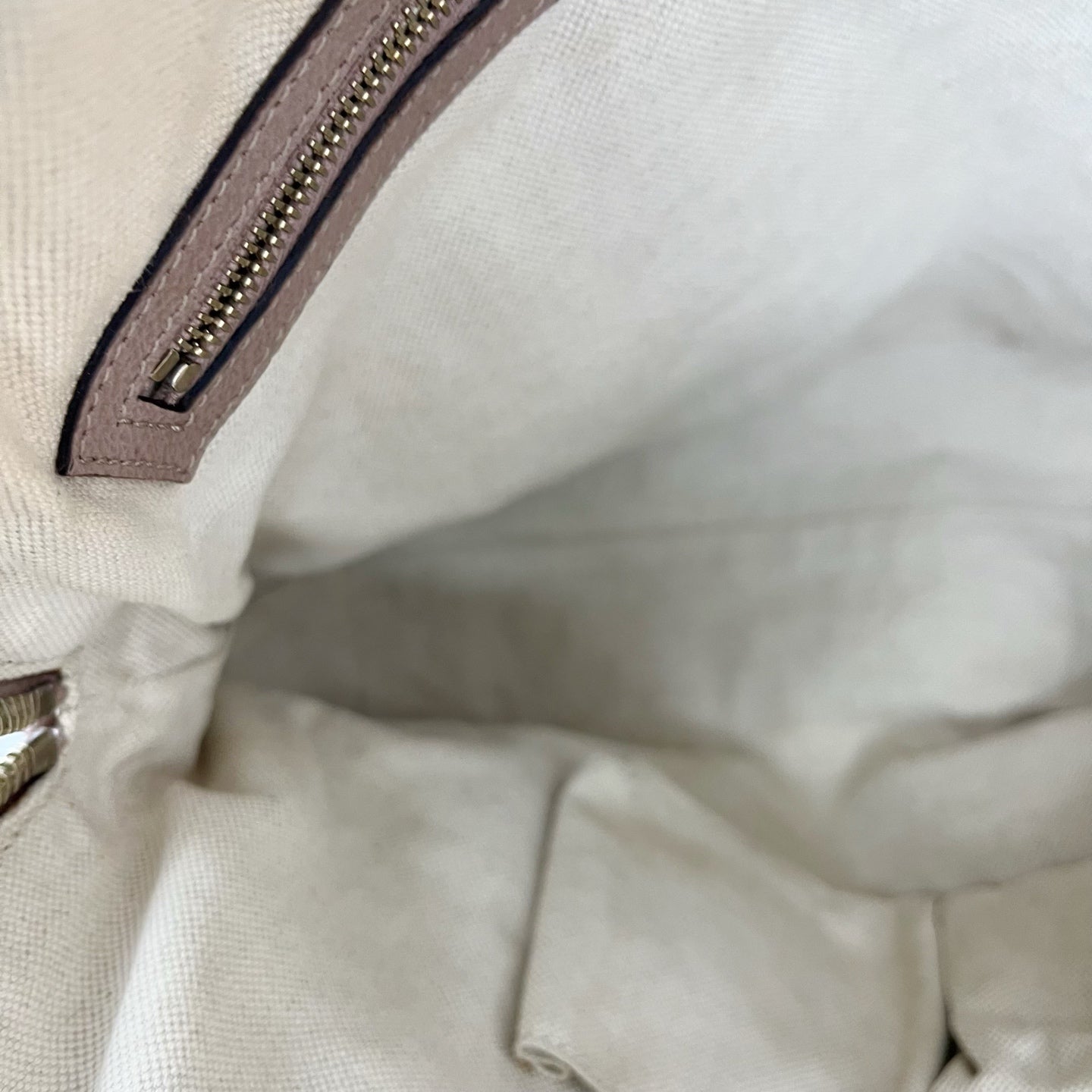 Gucci Canvas Pink Tote 323673-KH1BG-8866