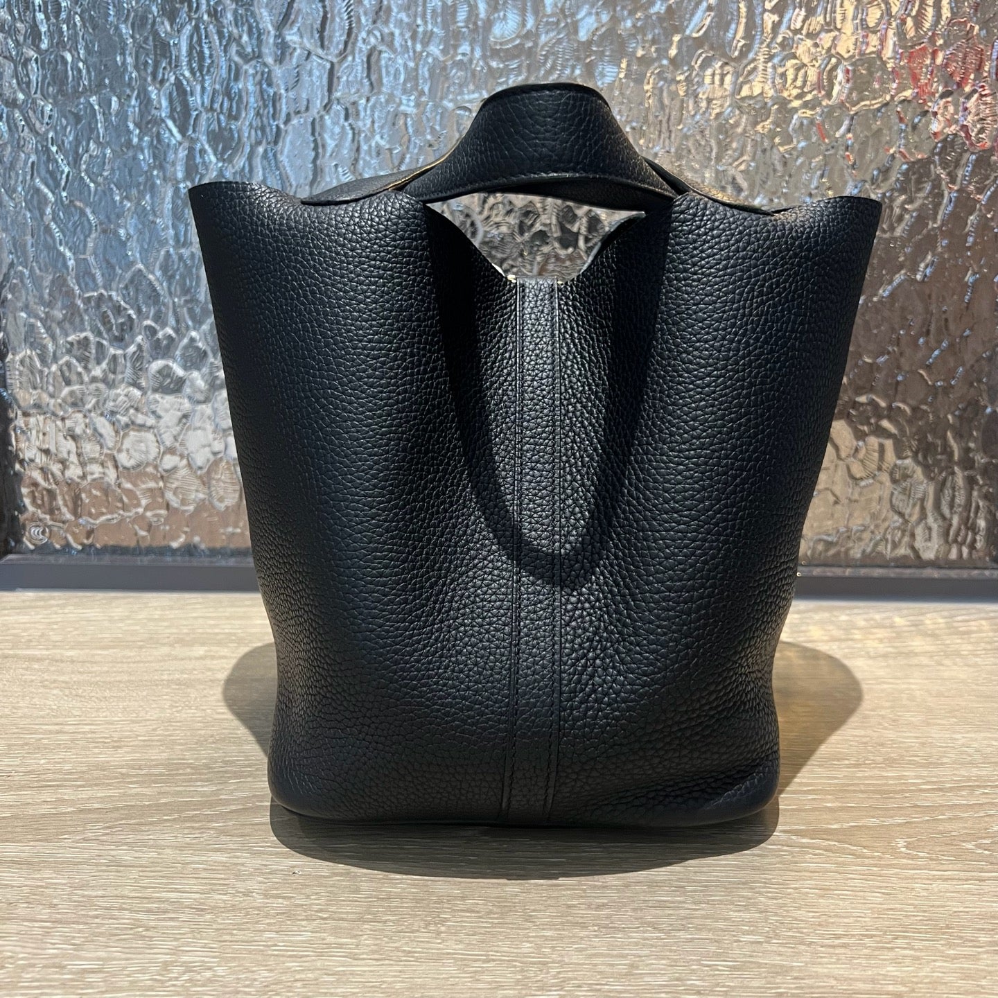 Hermes Black