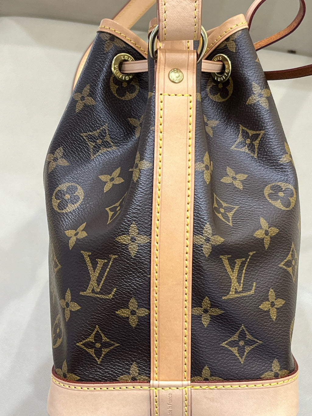 Louis Vuitton NOÉ BB Handbag Bucket & Drawstring Bag 22 x 24 x 15 M46983