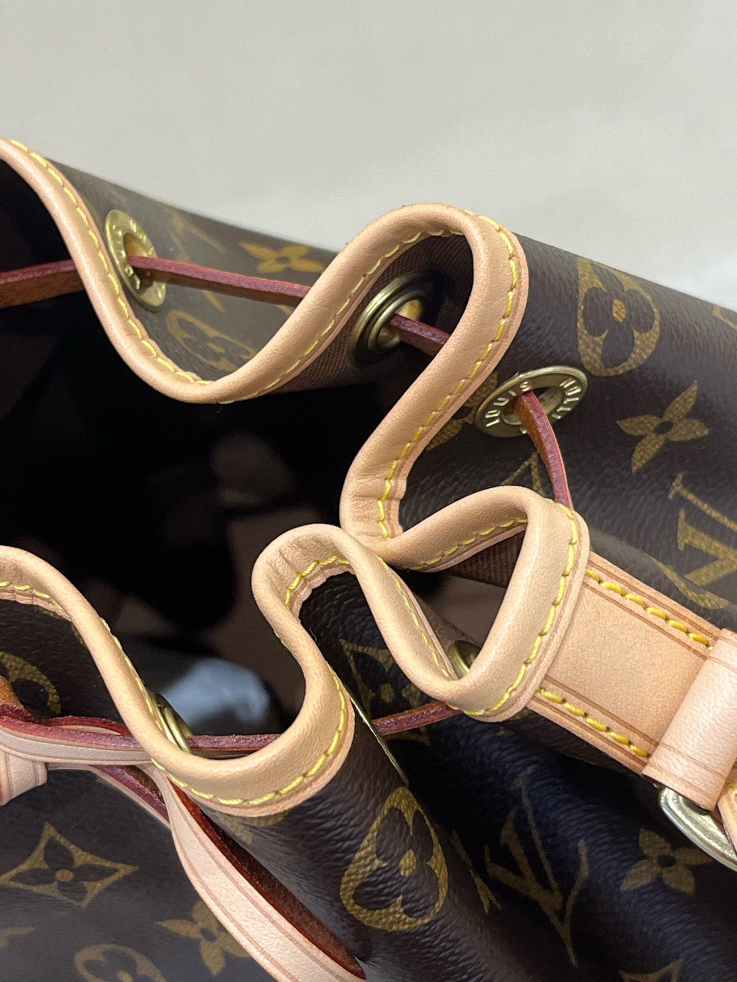 Louis Vuitton NOÉ BB Handbag Bucket & Drawstring Bag 22 x 24 x 15 M46983