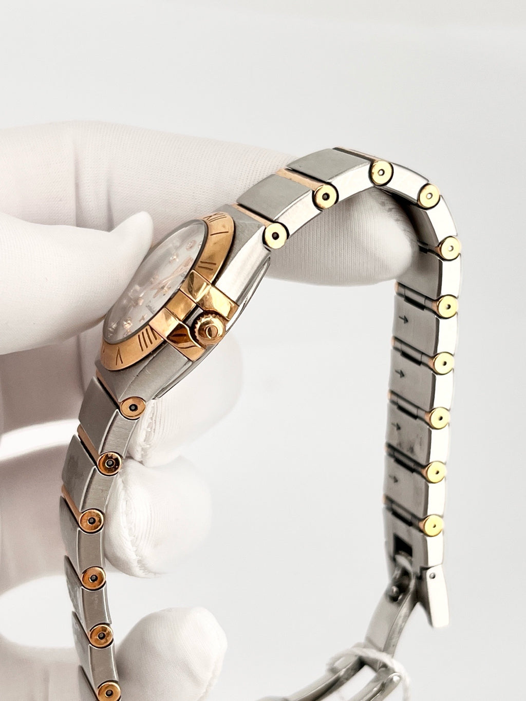 Omega Rose gold Quartz watch