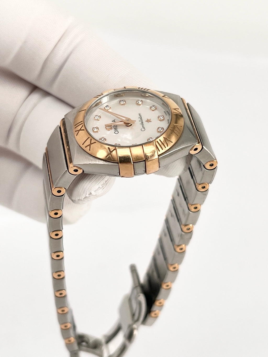 Omega Rose gold Quartz watch