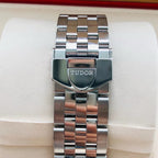 Tudor Junjue Sunday Calendar Model Gray Automatic (self-winding) watch 39 millimeters m56000-0006
