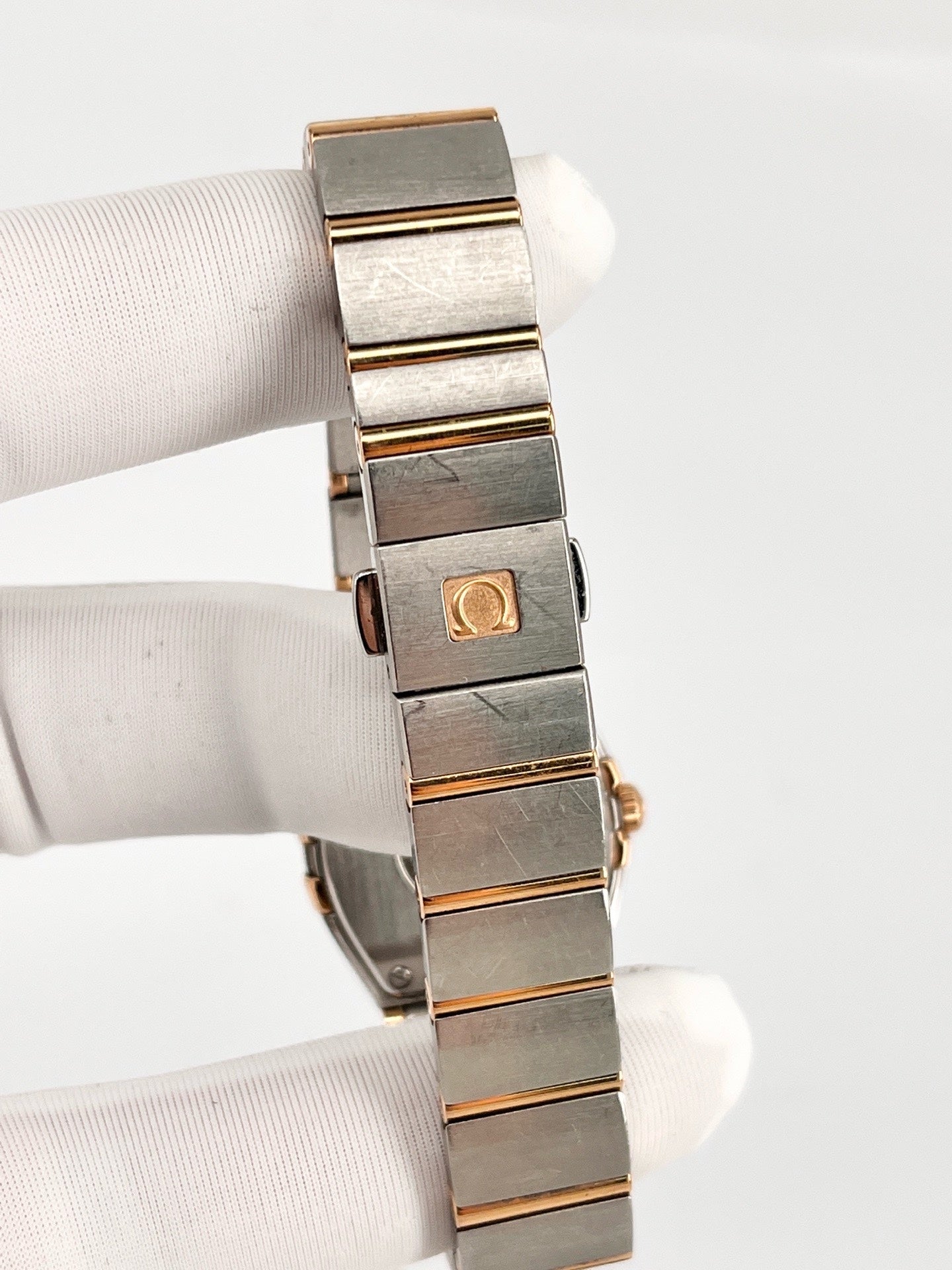 Omega Rose gold Quartz watch