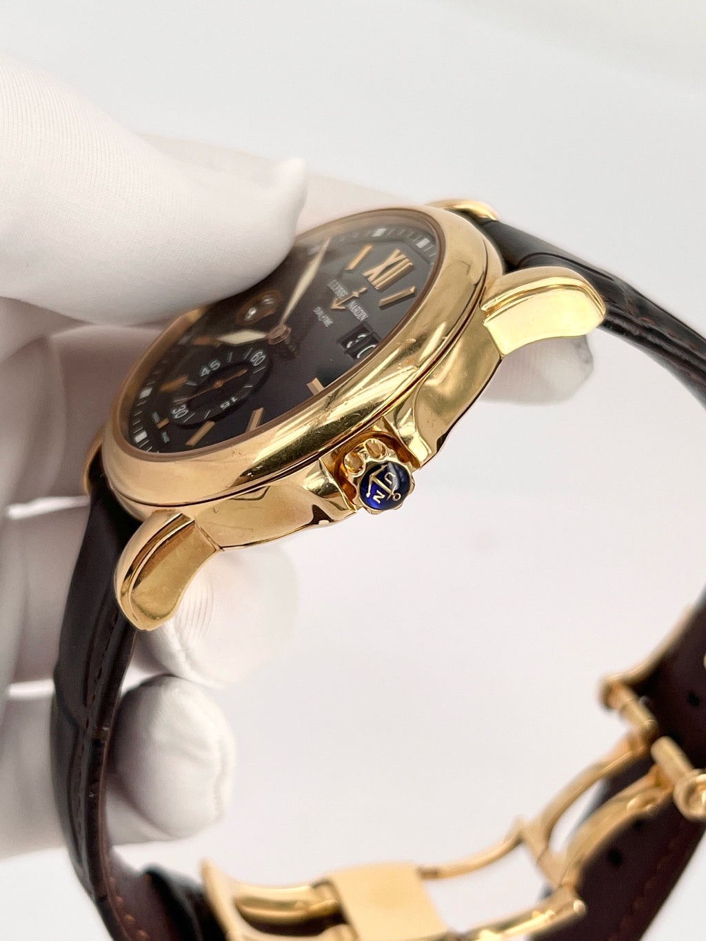 Ulysse Nardin Rose gold Automatic (self-winding) watch
