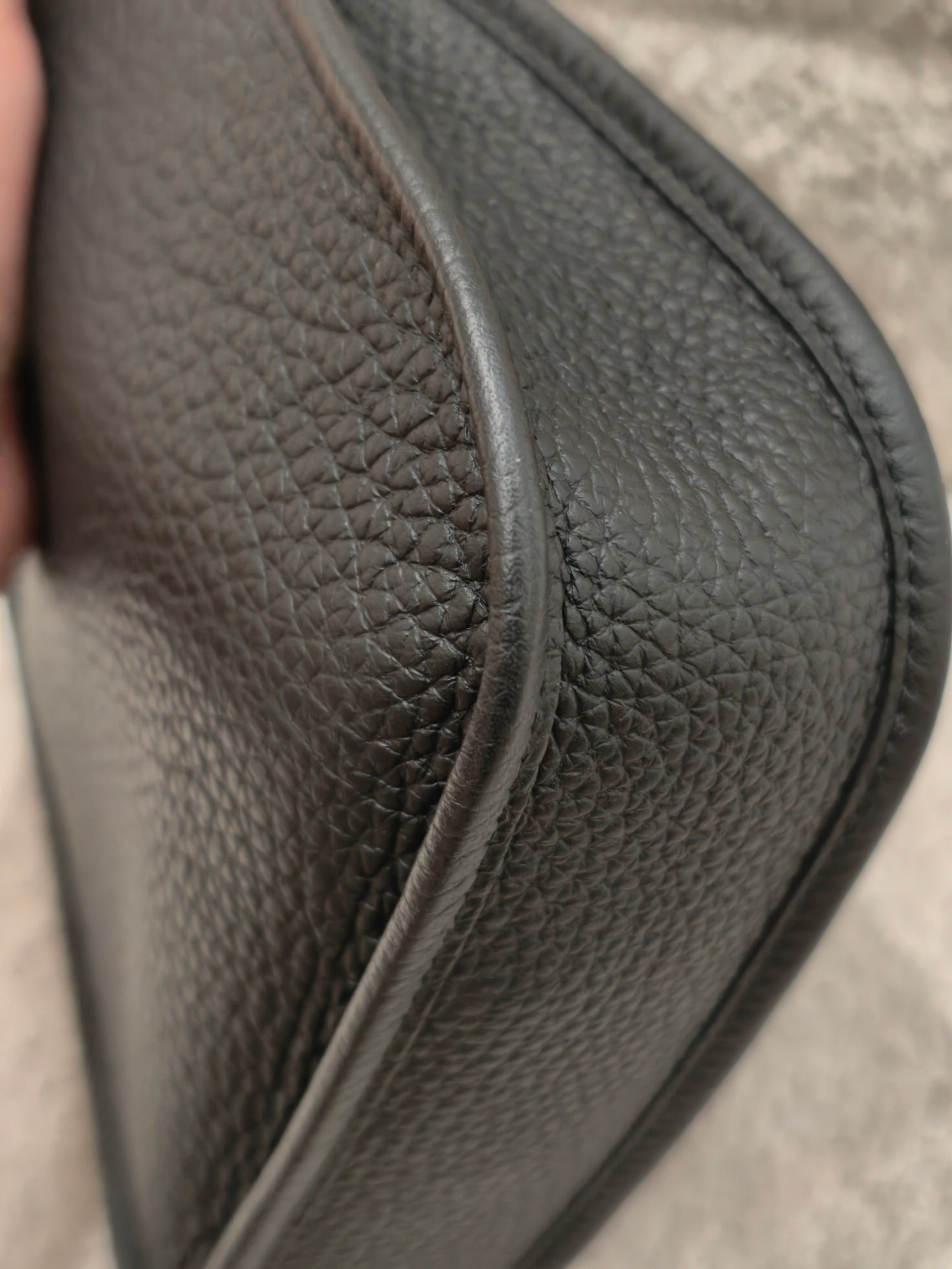 Hermes Black
