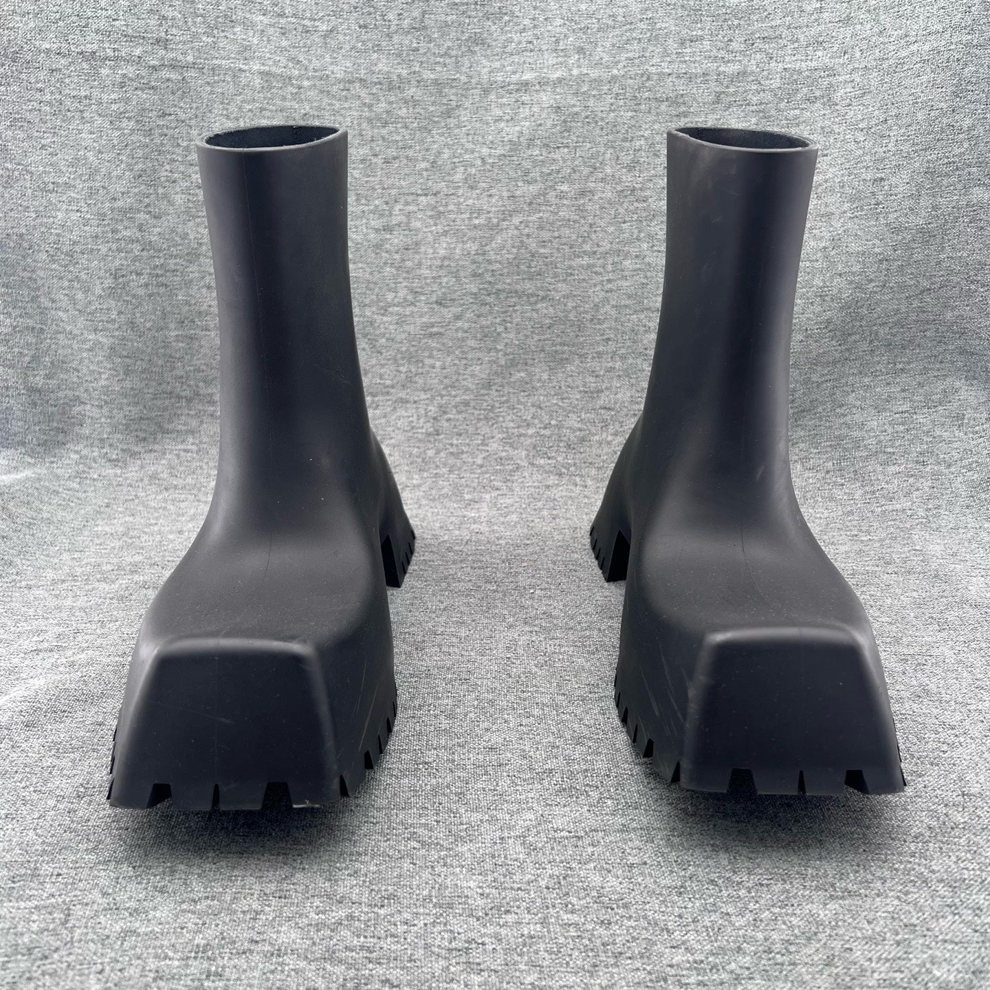 Balenciaga Black