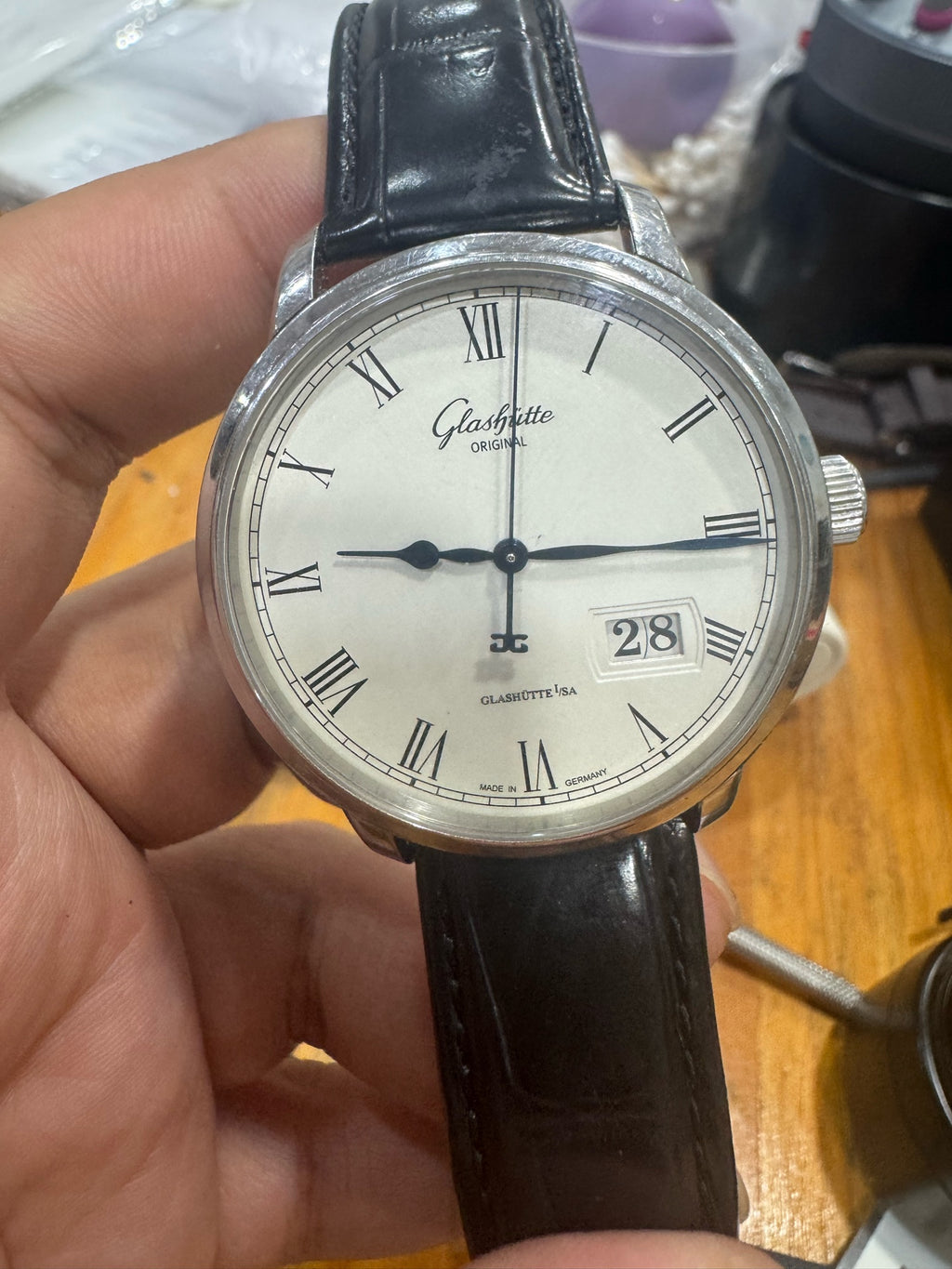 Glashutte Original Member of Parliament Automatic (self-winding) watch 40 millimeters 100-03-32-42-04
