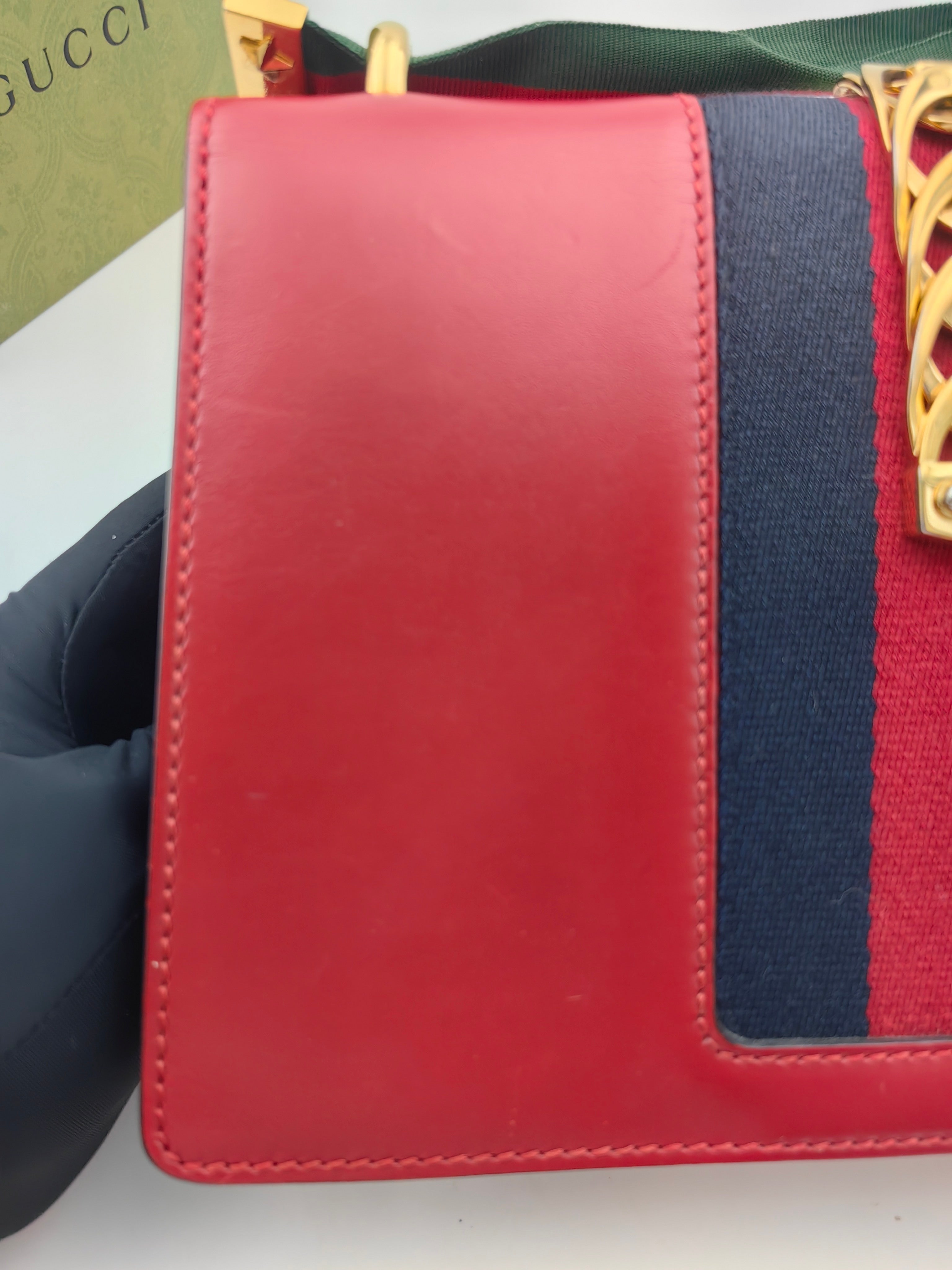 Gucci Shoulder Bag