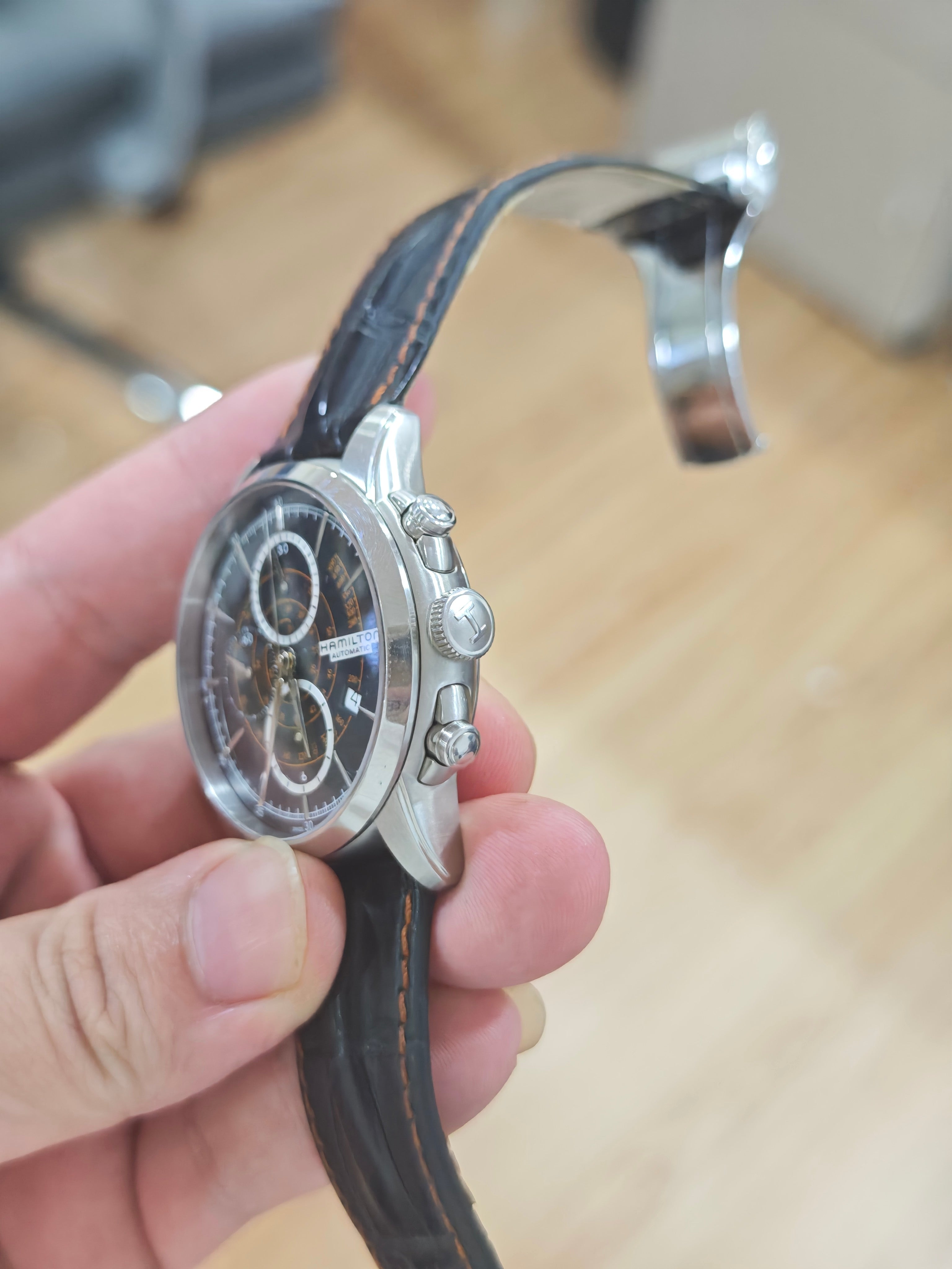 Hamilton American Classic Automatic (self-winding) watch 44 millimeters H40656731