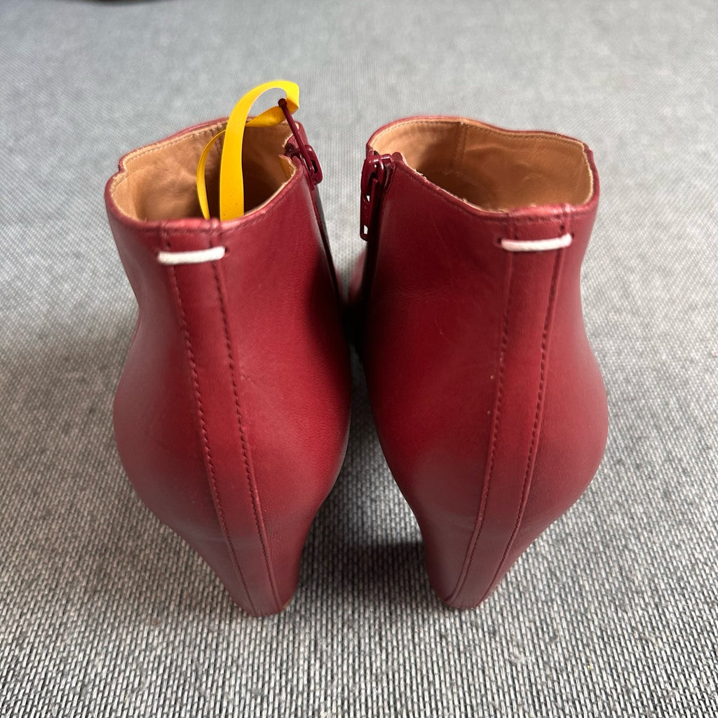 空白 Ankle boots