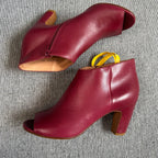 空白 Ankle boots