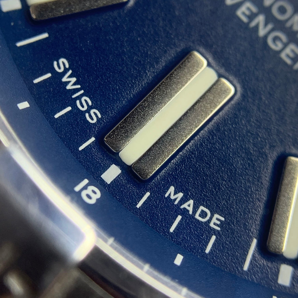 Breitling Avenger 43 millimeters A17318101C1A1