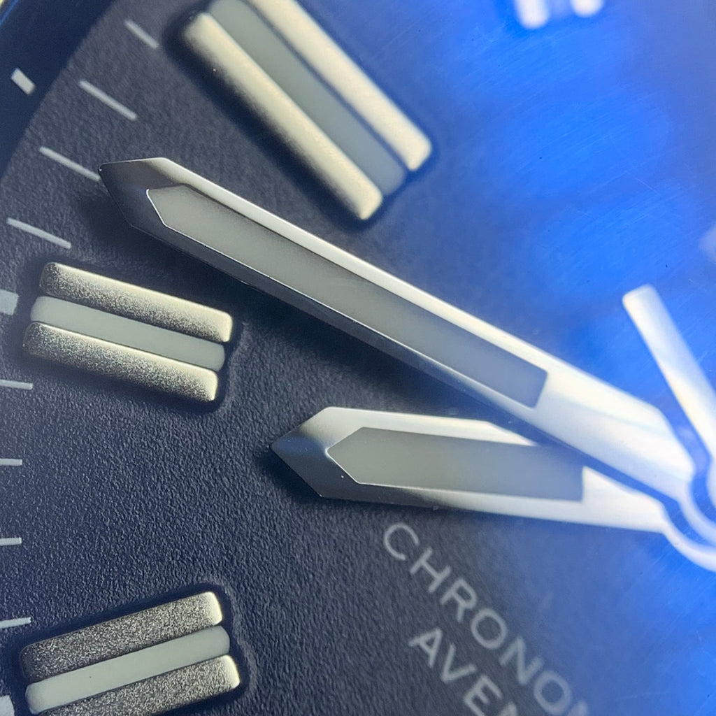 Breitling Avenger 43 millimeters A17318101C1A1