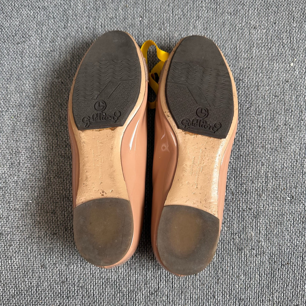 Salvatore Ferragamo Flat shoes