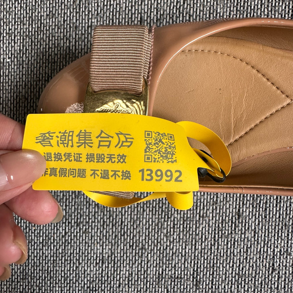 Salvatore Ferragamo Flat shoes