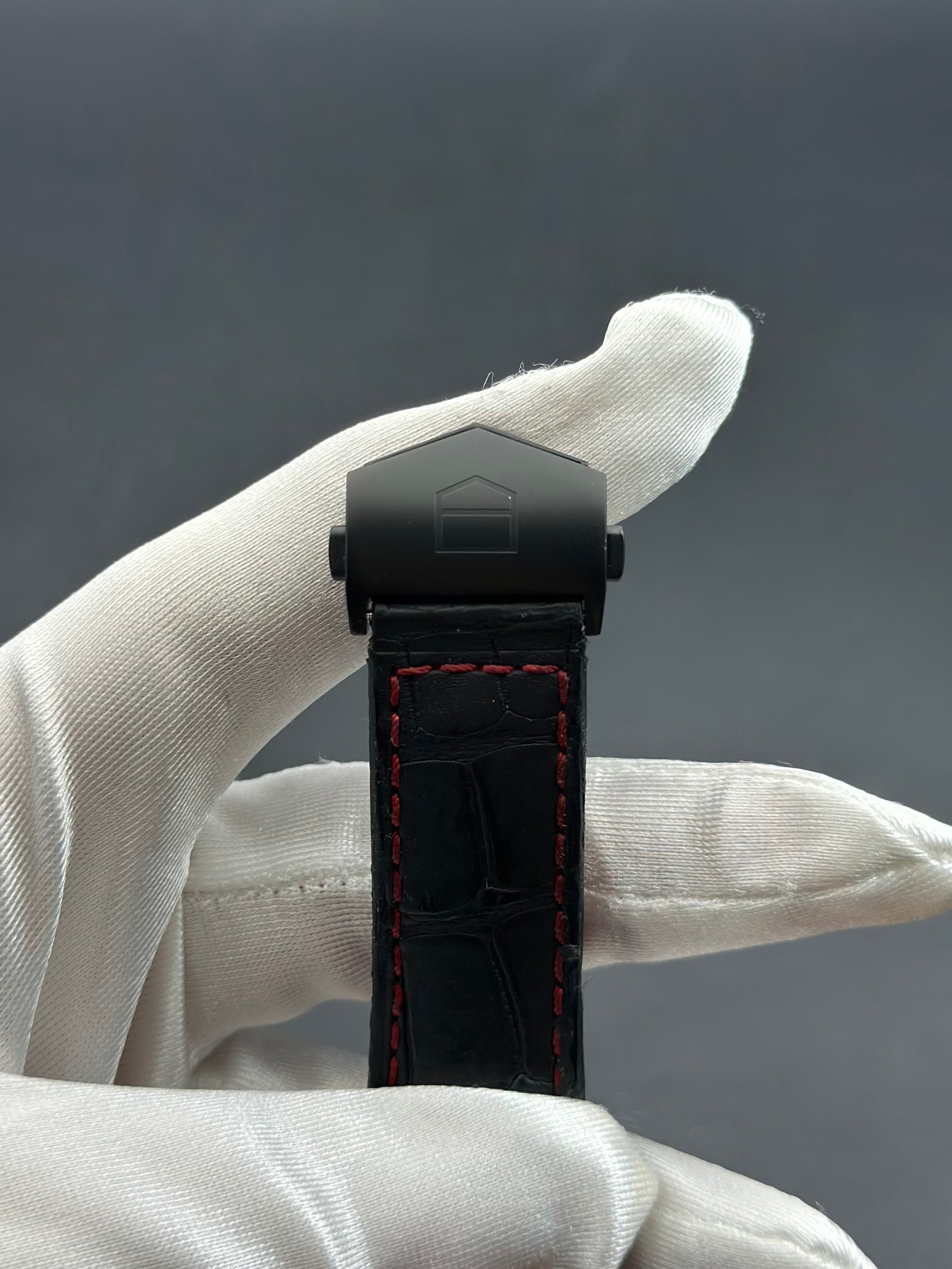 TAG Heuer Metal Automatic (self-winding) watch