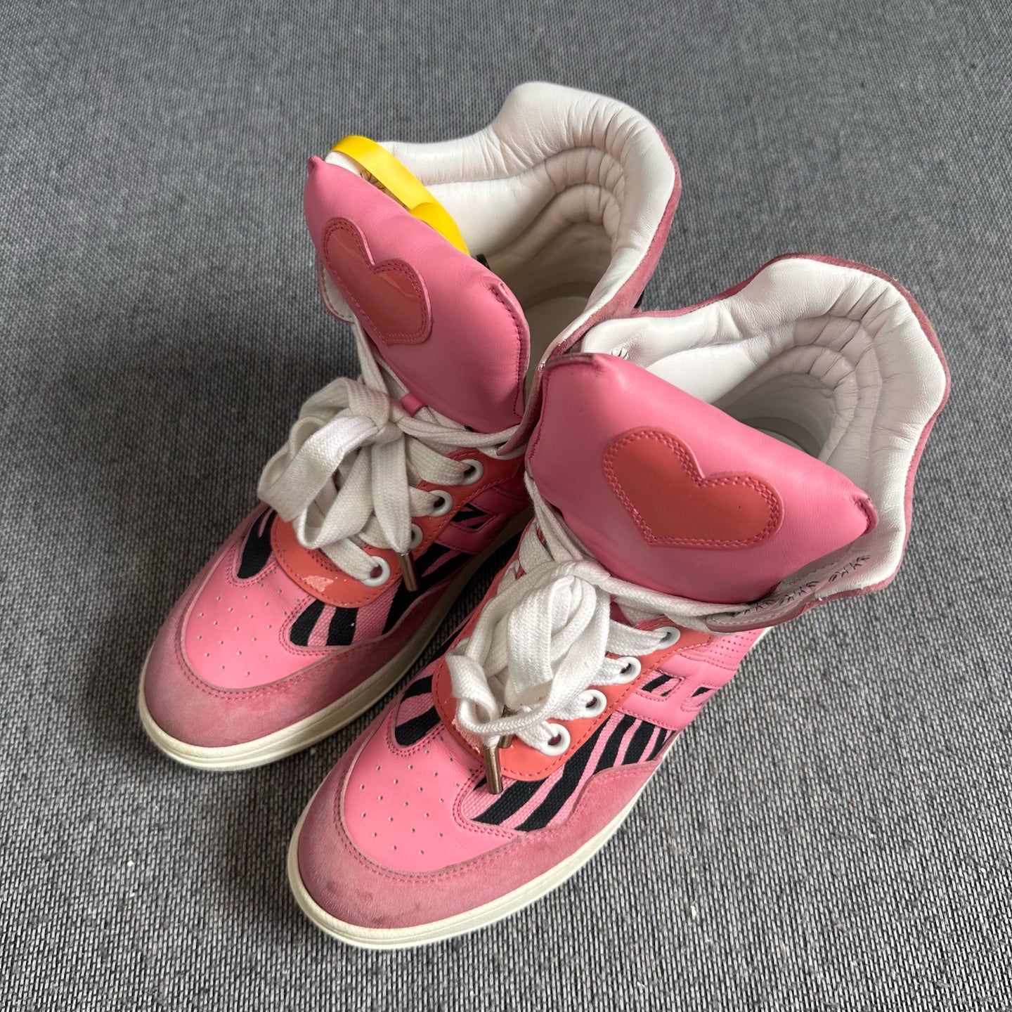空白 Leather Pink Skate shoes