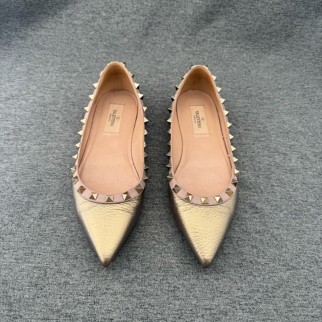 Valentino Gold Flat shoes