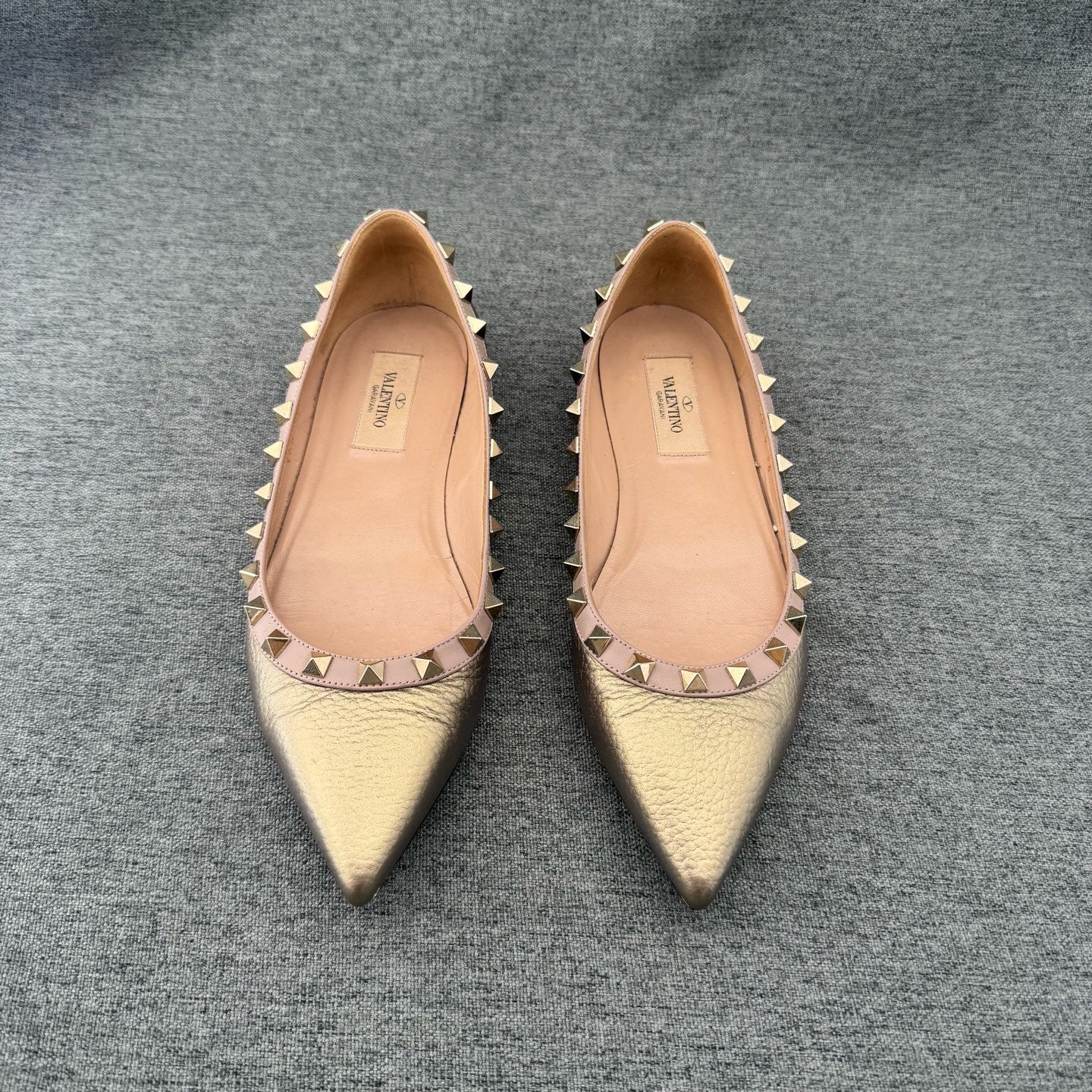 Valentino Gold Flat shoes