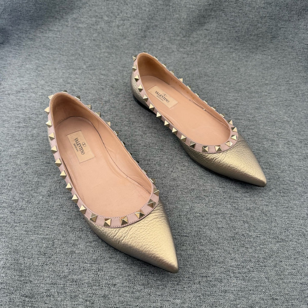 Valentino Gold Flat shoes