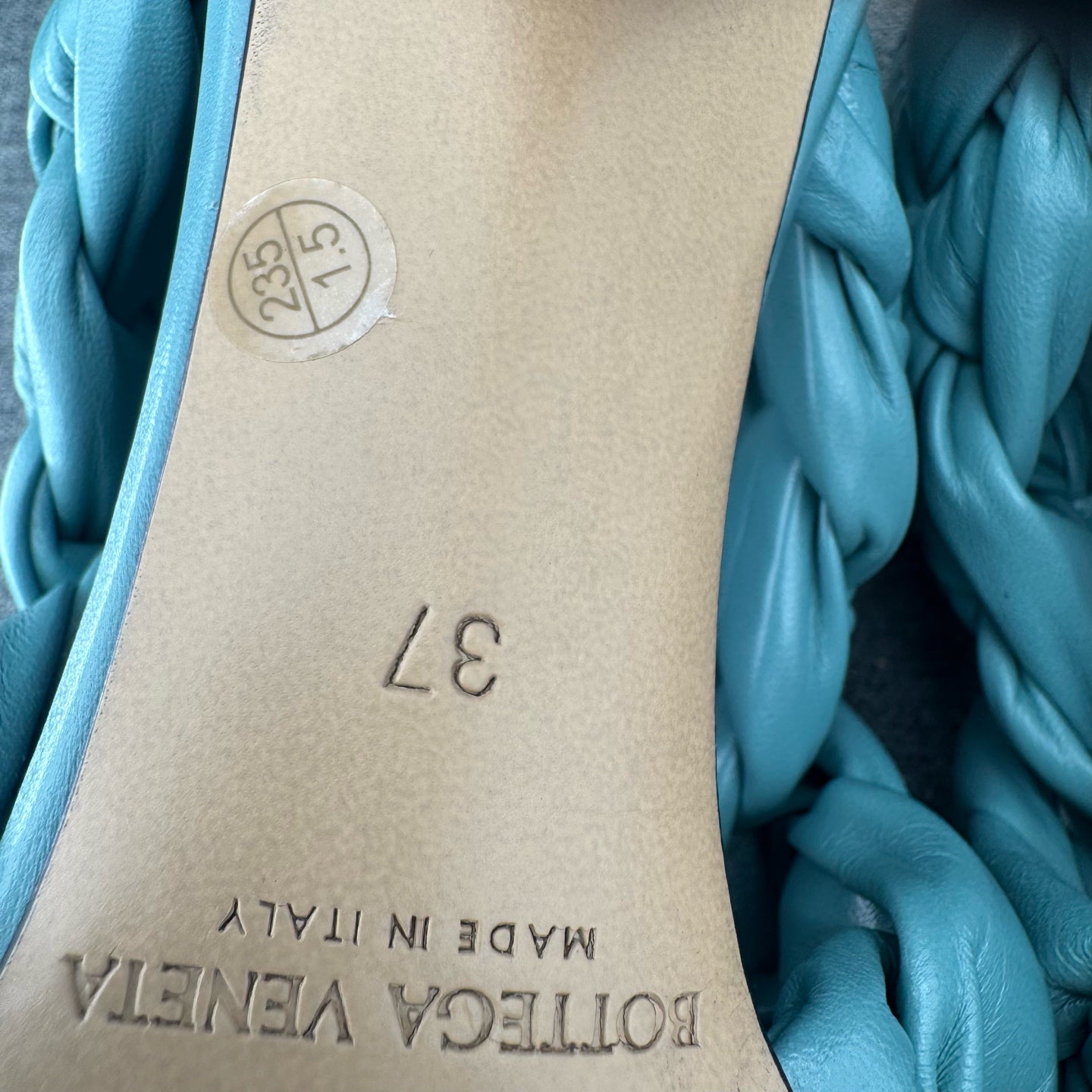 Bottega Veneta Flip flop