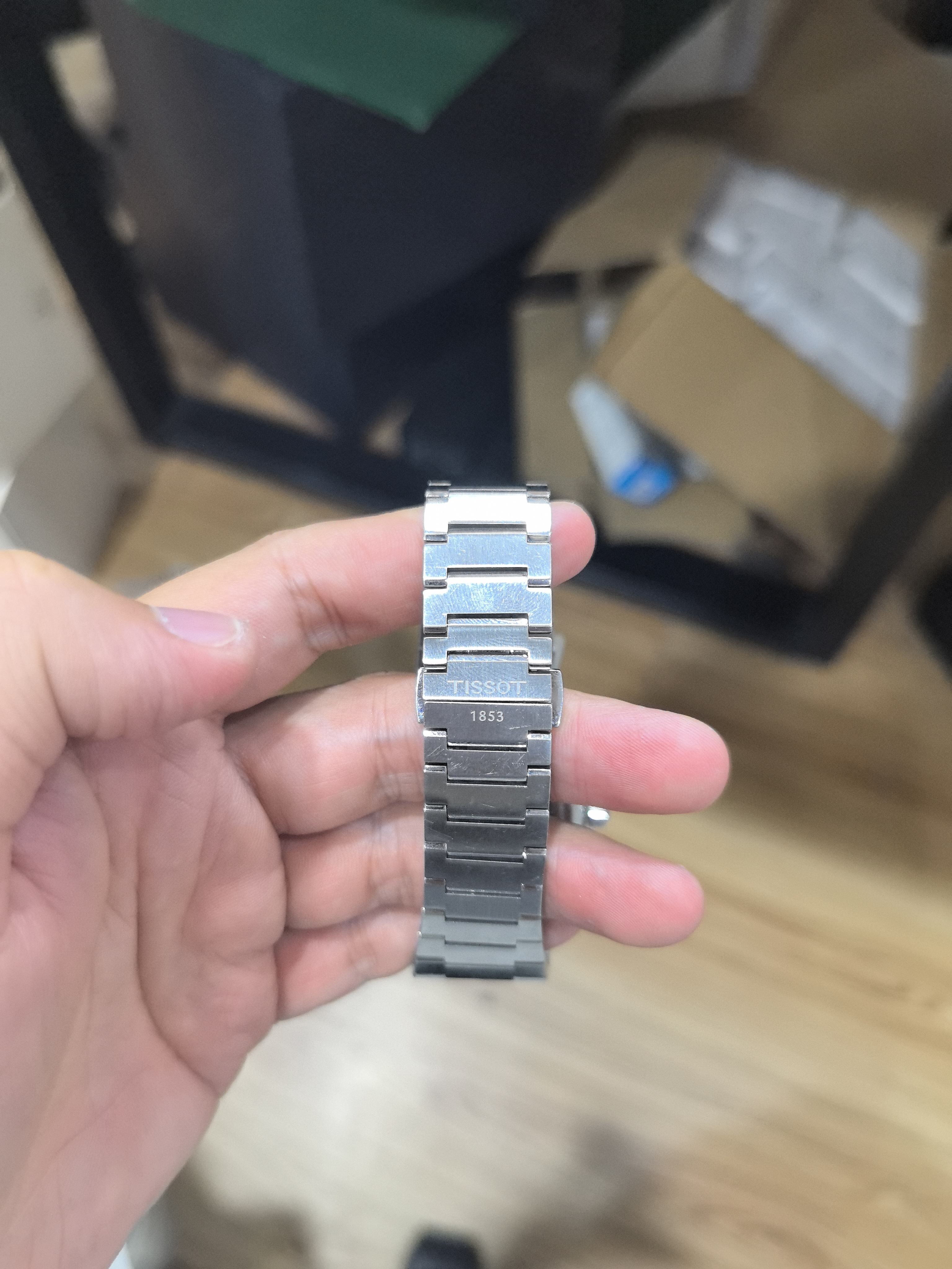 Tissot Classic Automatic (self-winding) watch 40 millimeters T137.407.11.351.00