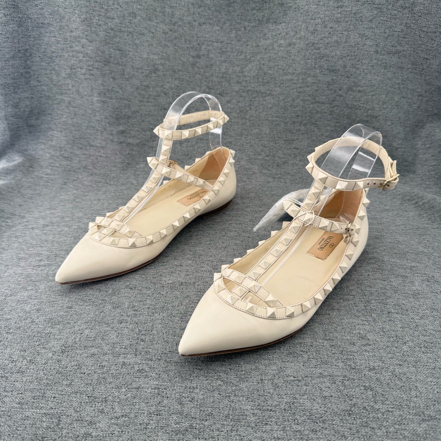 Valentino Flat shoes