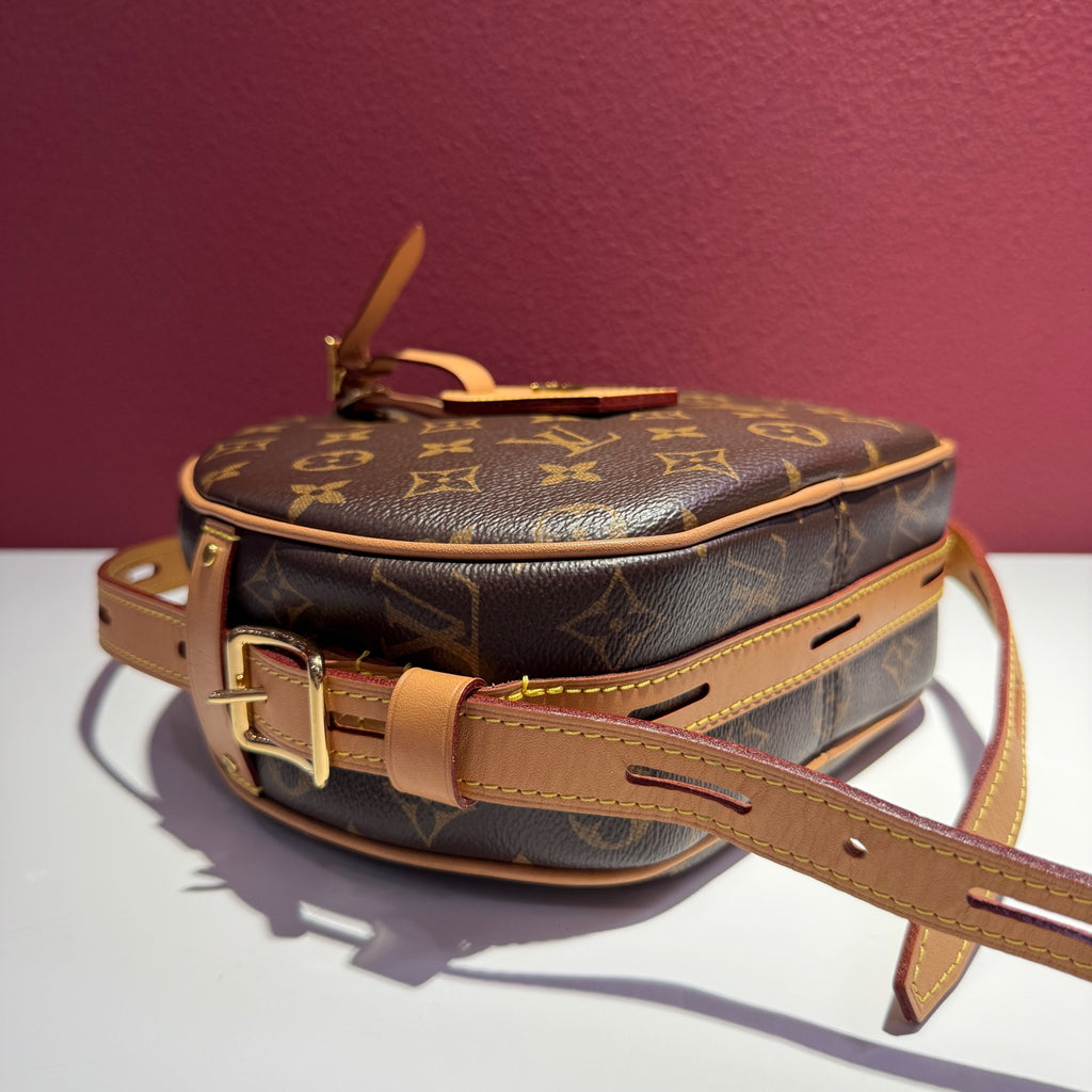 Louis Vuitton Crossbody 20.0x 22.5x 8.0 cm