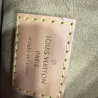 Louis Vuitton Crossbody 20.0x 22.5x 8.0 cm
